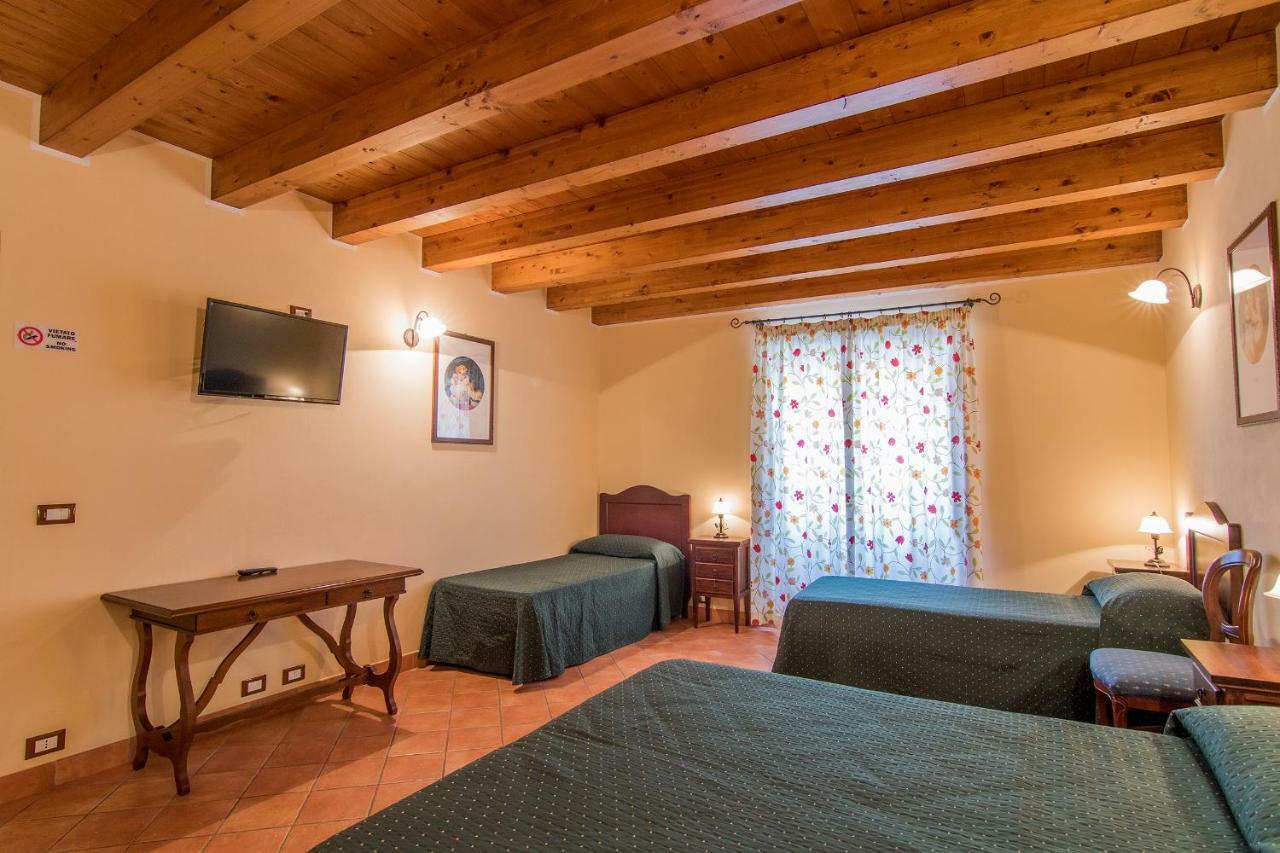 Apollo B&B Syracuse Eksteriør billede